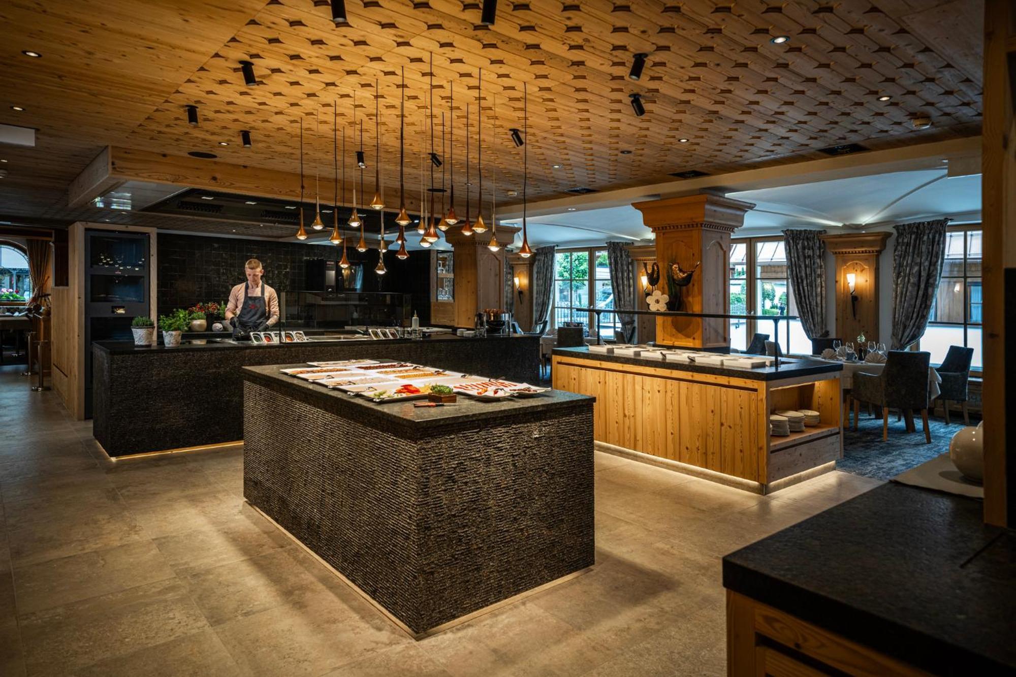 Alpenhotel Ischglerhof 4*